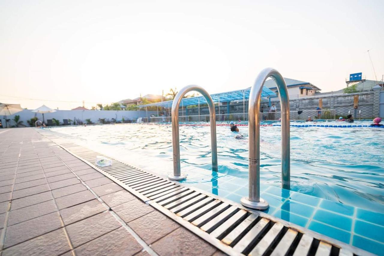 Mandalar May One Hotel Μανταλέι Εξωτερικό φωτογραφία