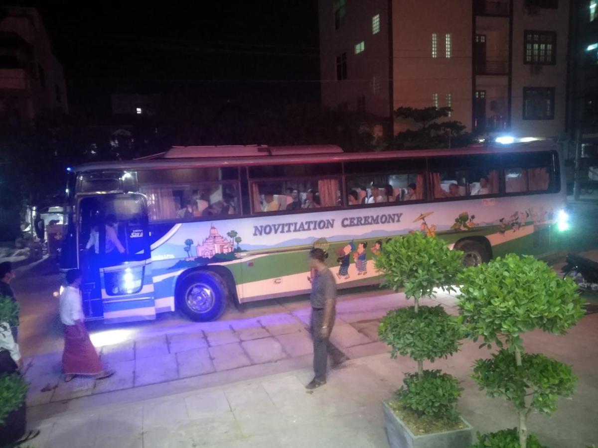 Mandalar May One Hotel Μανταλέι Εξωτερικό φωτογραφία